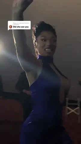 Replying to @Lashelle Fields Yes!! 😭 She was doing a TikTok and made sure to get everyone in front row 🥹 #megantheestallion #MeganInHerWords Premiere @Prime Video 