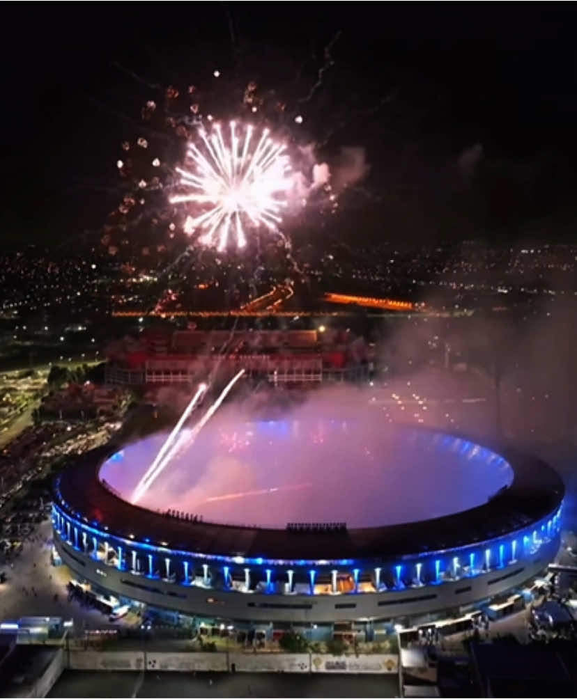 Torcida do Racing contra o Corinthians 🤯 #torcidaorganizada #racing #corinthians 