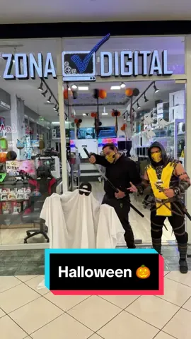 Y este Halloween sono asi #halloween #mortalkombat #ronin #fantasma #dinosaurios #drpeste 