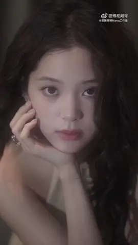เริ่มต้นเดือนพฤศจิกายนที่สวยงามกับเซทรูปนาบี🦋🦌 (สตูดิโอนาน่าอัพเดทวิดีโอและเซทรูปจากงานเมื่อวานนี้) #ouyangnana 