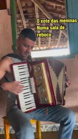 O xote das meninas e Numa sala de reboco  #luizgonzaga #baiao #sanfona #acordeon 