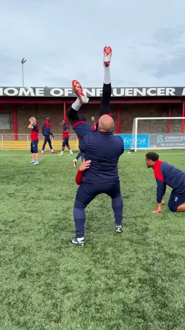 Bros gonna start himself on Saturday 😭🤣 #football #nonleague 