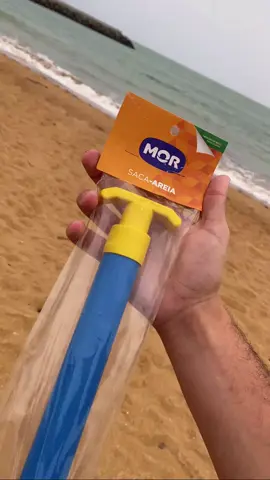 Esse saca areia é indispensável pra quem quer curtir a praia sem preocupação! 🌊 Perfeito para fixar o guarda-sol de forma fácil e prática, garantindo sombra o dia todo sem esforço. 🔎 E o melhor: Na Agrosolo tem de tudo, corre e garante o seu! Clica no link da bio ou visite nossa loja! 😎 #achadinhosagrosolo #sacaareia #praia #verão #marataízes #agrosolo #achadinhos #review