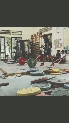 Vẫn phải tiếp tục 💪🏽#trendingvideo 
