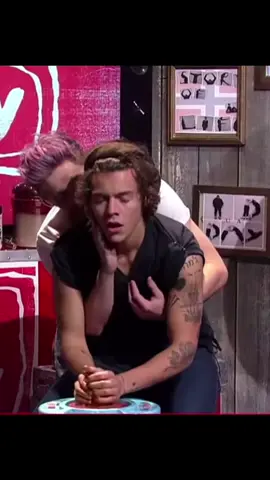 1D day 😢 #onedirection #1D #niallhoran #harrystyles #liampayne #louistomlinson #harrystyles #1Dday #funny #blowthisup #harrypottery #foryoupagе #fyp #dontletthisflop #viral #iconic #meme 