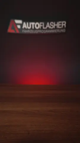 Ey, Leute, was geht ab? Euer Dominik hier, und heute checken wir das mega krasse Tool ab, mit dem ihr eure Karre 🏎️ so richtig aufpimpen könnt: den Autoflasher! 🔥 Wisst ihr, was geil ist? Mit dem Autoflasher könnt ihr selbst Hand anlegen und eure Karre tunen! Ihr holt euch die Kontrolle zurück, macht alles selbst und spart dabei noch Geld. 😎 Was den Autoflasher so geil macht: Vollautomatisch: (mit Slave-Gerät) Einfach die Originalsoftware hochladen, Tuning auswählen, fertig! 🤯 Selber Hand anlegen: (mit Master-Gerät) Für erfahrene Tuner, die ihre eigenen Programme schreiben wollen. 👨‍💻 Easypeasy: Die Bedienung ist so simpel, da checkt's sogar meine Oma! 👵 Mega Datenbank 🗄️: Egal, was für 'ne Kiste ihr fahrt, der Autoflasher hat das passende Tuning parat. Immer up to date 🆙: Der Autoflasher kriegt ständig Updates, damit ihr auch mit den neuesten Karren klarkommt. Safety first: 🦺 Mit 