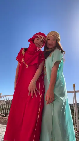 Sahara dessert fit ✔️  morocco check ✔️ #morocco #morocco🇲🇦 #moroccantiktok #moroccangirl #moroccanoutfit #OOTD #outfitcheck 