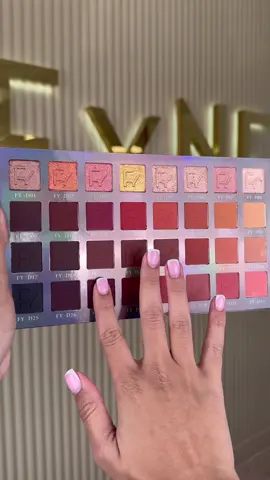 32 Shadow Palettes ~ BACK IN STOCK 🎨 Available in shades Light, Medium & deep to ensure everybody can Fyne’d their ultimate nude ✍🏽 #fynebeauty #blackfriday #eyeshadow #palette #fynecosmetics #makeup 