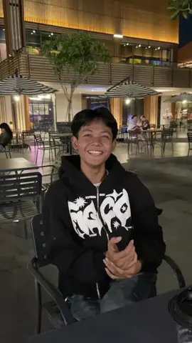 mkg mall fav anak jakut fix no debat#inspiration #MKG #GADINGGAFOY#gafoy#jakut  #outfitideas #gendut 