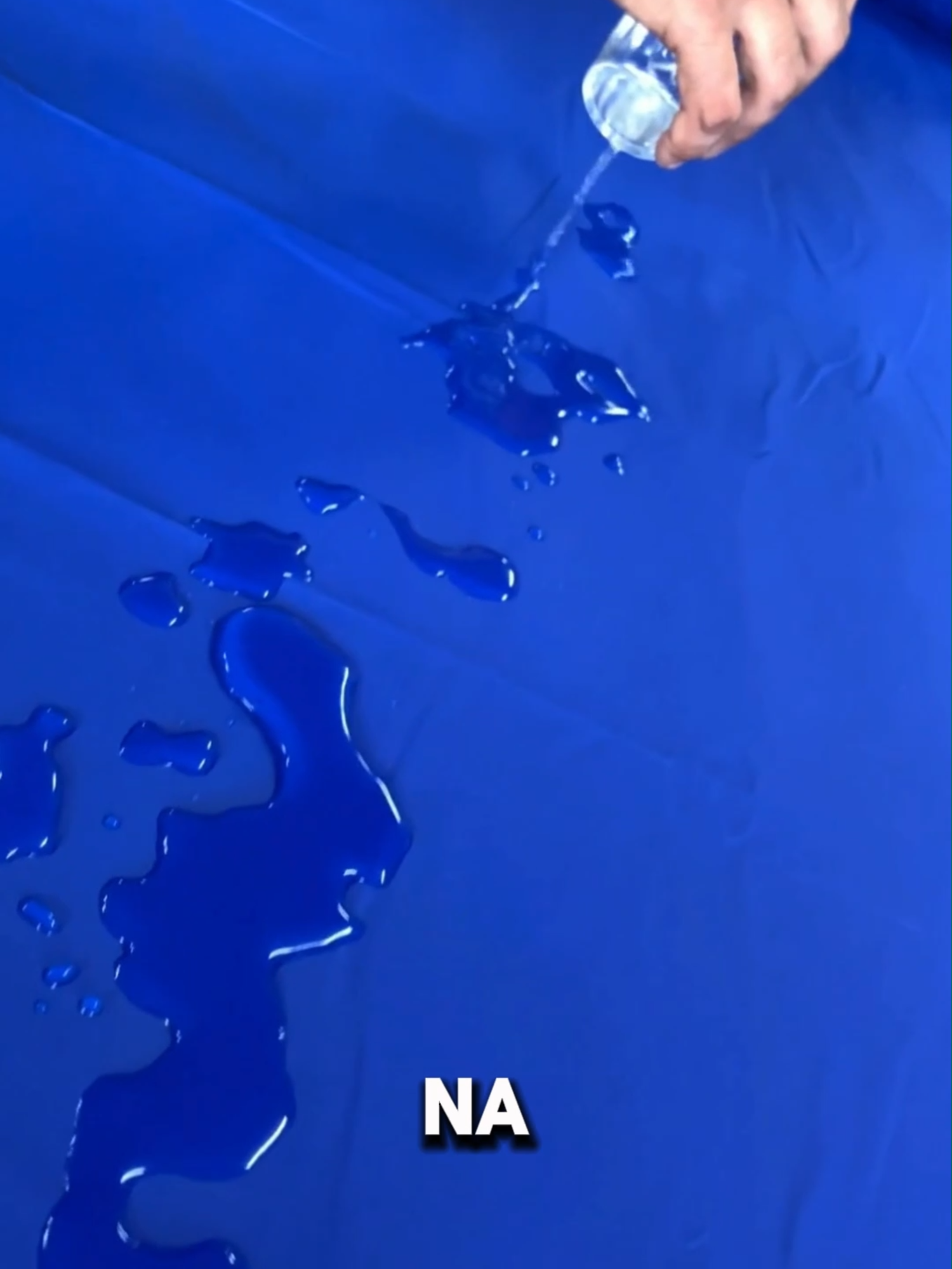 A capa de colchão oferece segurança, praticidade e bem-estar para quem precisa de cuidados diários. Ideal para uso em clínicas, hospitais, hoteis, moteis e até em casa, garantindo eficiência e facilidade no dia a dia. ✅ Impermeabilidade garantida ✅ Higiene facilitada ✅ Mais conforto e segurança ✅ Praticidade no cuidado diário ✅ Durabilidade e fácil de limpar #cuidadocomconforto #trocadoradulto #higieneprática #saúdeeconforto #facilidadenodiaadia #higiene #limpeza #praticidade #mirandacolchoes #foryou #colchao #cama #protecao #cuidado #sono #dormir #desfralde #capaprotetora