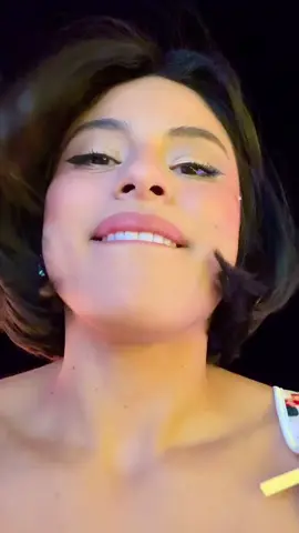 Sterling Torres Dancing to Gigi D'Agostino's 'Bla Bla Bla' ❤️🔥 #klubikon #fyp #fy #electronicmusic #partypeople #party #dancemusic #dance #techno #technomusic #girl #partygirl #shuffle #shuffledance