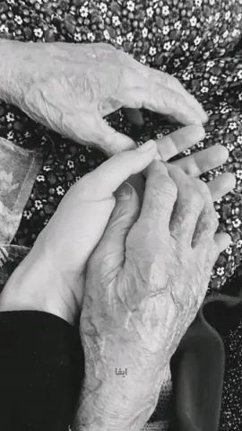 رحم الله وجهاً أحن أليه ولم أعد اراه😔                                                   #جدتي #ترحموله #ان_الله_وان_اليه_راجعون #ليله_الجمعه #موتانا__يحتاجون__دعوه_فأذكروهم #الحمدلله_دائماً_وابداً #موت #وادي_السلام #فقيدتي #فقيدتي_جدتي #فقيدي_اشتقت_ٳليك #💔🥀 