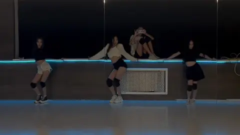 dc: me // inst: sarabek_a // #dance #dancecover #choreography #trending #fyp #CapCut #rodeo 