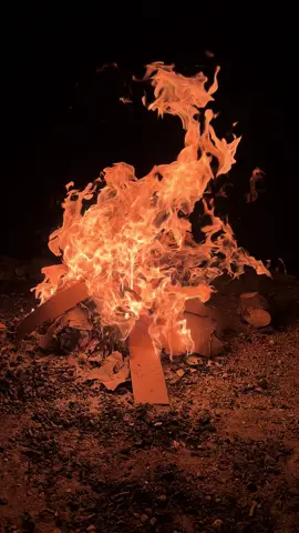 #تخييم⛺️ #mersin #تركيا🇹🇷 #أكسبلور #مرسين #تصويري📸 #هدوء🥀 #نار🔥#سهريات_الشتا #اكسبلورexplore 