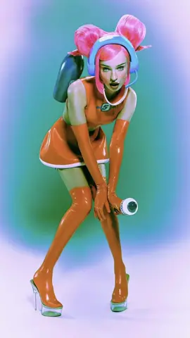 🚀 @KIM PETRAS takes on the galaxy as Ulala from  Space Channel 5. Glamming on this intergalatic transformwtion was so fun, Kim is the queen of Halloween!! She lives for this tradition 🪐  Drop a comment if you you’re ready to see Kim take over Halloween again. 👻 #halloweenlook #queenofhalloween #spacechannel5 #kimpetras 