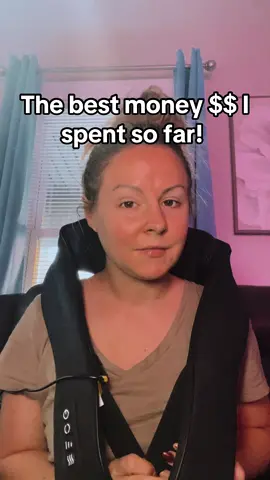 So glad I bought this! It is soooo relaxing omg 😳  #neckmassage #backmassage #tiktokshopfinds #tiktokshop #tiktokshopdeals #flashsale #rundontwalk #christmasgifts #tiktokpartner #relaxingvideos 