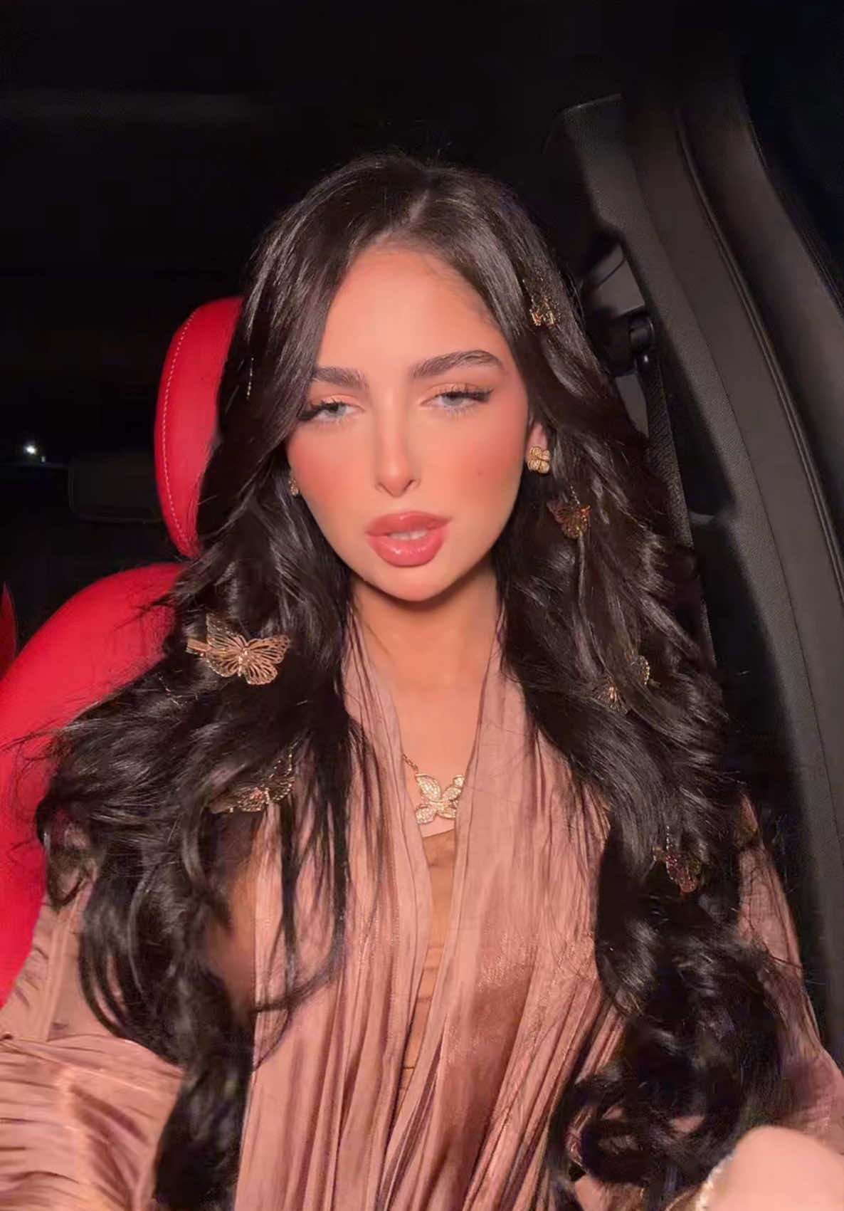وجه شمس الثاني 🙂‍↔️