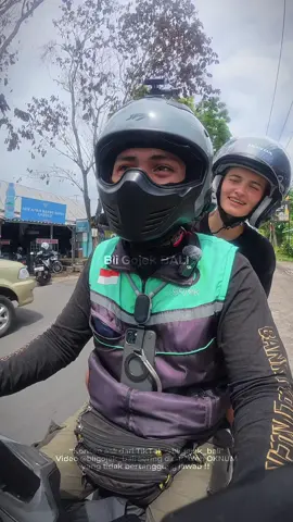 👧 : Crazy Traffic in Canggu 🥵🔥 #Part1  🔔 Social Media 🔔 * Lemon8 : Bligojekbali * TikTok : Bli Gojek BALI * YouTube : Bli Gojek BALI * Instagram : Bligojek_bali * Twitter / X : Bligojek_bali21 * SnackVideo : bligojekbali * Facebook : BLI GOJEK BALI  Akun Palsu ⤵️ * Snack Video : PTRS Pengawas Taufik hidayat * Facebook : Tentang Ojol #CapCut #TikTok #Gojek #GojekIndonesia #PastiAdaJalan #GoRide #Ojol #OjolTikTok #CeritaOjol #OjolStory #OjolViral #Bule #Turis #Ubud #Bali #Indonesia #DiIndonesiaAja #Liburan #ForYou #Fyp #fypシ゚viral #FouYouPage #FypViral #Fyppage