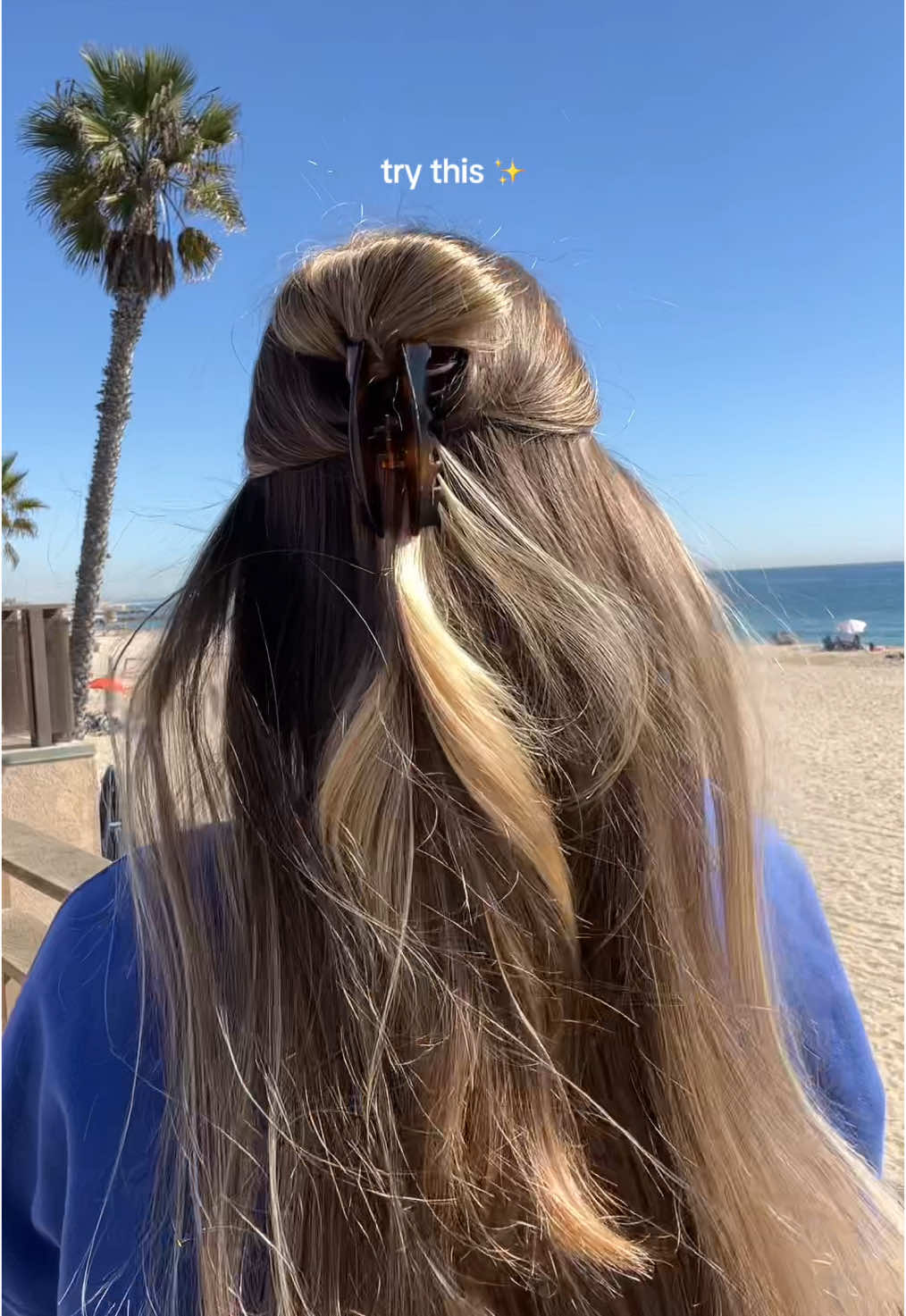 Definitely going to be doing this claw clip hairstyle moreee ✨🤩 #hair #hairtok #hairstyle #hairinspo #hairtutorials #hairideas #haircare #clawclip #clawcliphairstyles #halfuphalfdown #beach #vacation #easyhairstyles #hairhack #trendinghairstyle #viralhairstyle 