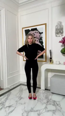 Outdated outfit In 2024 - don’t be mad.. or be mad.. 😘#outdated #whattowear #whatnottowear #outfitideas #outfitideasforyou #fashionideas #fashiontrends2024