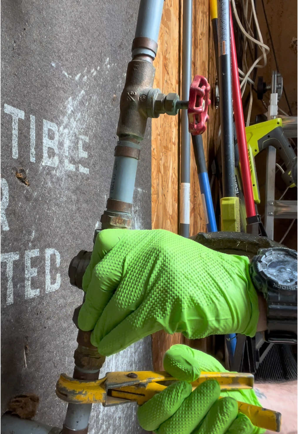 Pressure Reducing Valve and Ball Valve Replacement #plumbing #plumber #plumbinglife #plumberlife #plumbersoftiktok #water #waterpresssure #pressure #pressurereducingvalve #prv #ballvalve #gatevalve #plumbingrepair #plumbingtok #DIY #fyp #foryou #serviceplumber #theconservativeplumber 