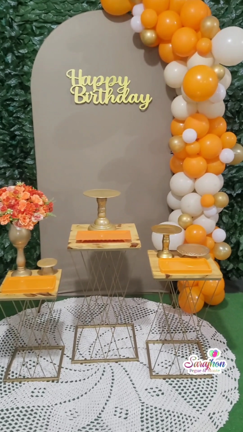 BEGE, LARANJA E DOURADO🤎🧡✨ Kit painel romano! Esse kit encontra-se disponível para locação 🥳🎉🎈  Siga-nos no Instagram: @sarajhonpeguemonte / @sarajhonminikit WhatsApp: (24) 99312-5131 . . . . #aniversario #aniversarioinfantil #festa #decoração #decorando #crianças #petropolis #petropolisrj #petrópolisrj #balões #bolo #festinha #festainfantil #kitpegueemonte #pegueemonte #peguemonte #pegueemontesuafesta #festapronta #festaprontapravocê #festafacil #bolofake #locaçãodeartigosparafesta #fy #fypage #fyyy #fyp #foryoupage❤️❤️ 