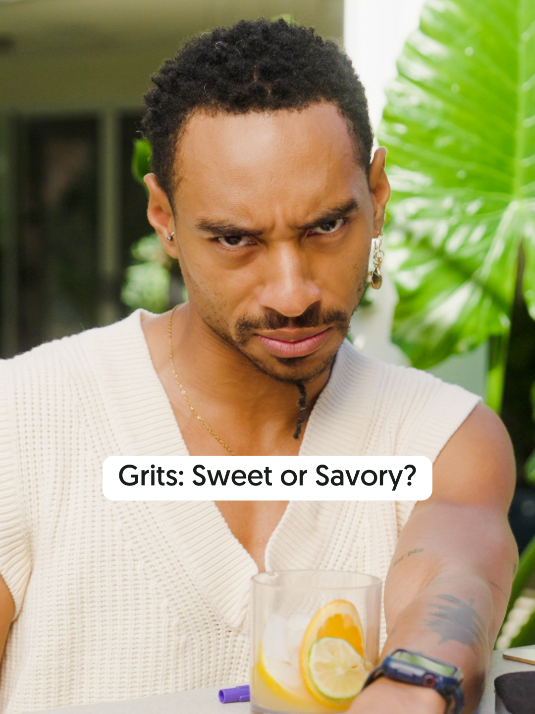 How do you have your grits?! @durandbernarr and I agree on this one 🙅🏾‍♂️ to sugar on grits #HouseGuest #durandbernarr #BlackTikTok #grits
