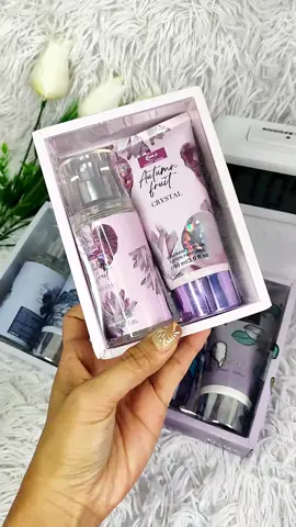 Perfect pang regalo o personal use, Long lasting perfume and lotion in a box ng sweet moon #perfumeandlotionset #perfumes #lotions #sweetmoon weetmoon