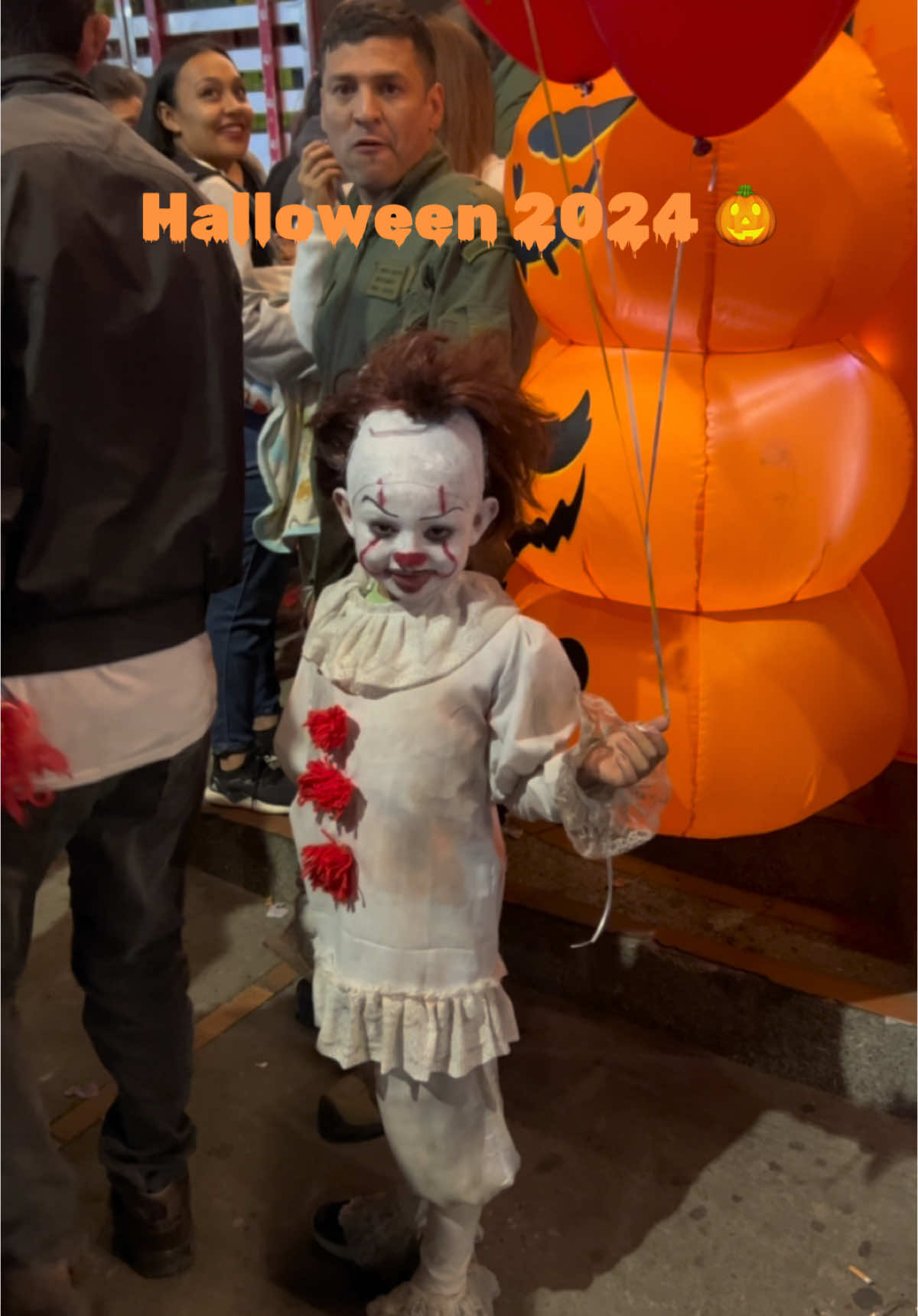 Halloween 🎃  #halloween #caravana #disfraz #halloweenmakeup #fusagasuga #colombia 