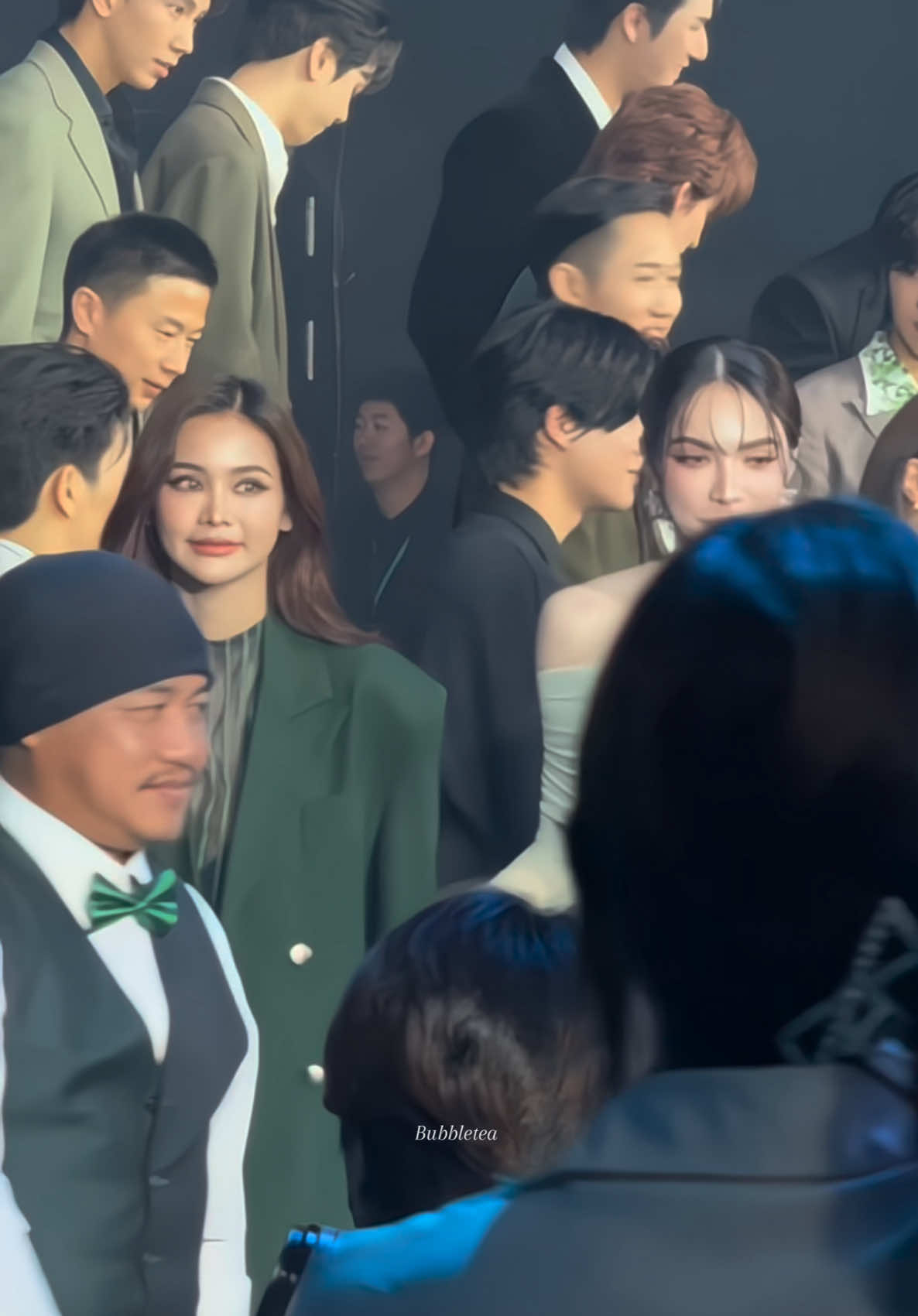 ควงแขนไปด้วยกันอีกหลายๆงานเลยนะ🥹🤍 @Charlotte A. @ENGFA #อิงฟ้ามหาชน #engfawaraha #อิงฟ้า #อิงฟ้าวราหะ #อิงล็อต #englot #ชาล็อตออสติน #ชาล็อต #charlotteaustin #iQIYIiJOYTH2025xENGLOT #หยดฝนกลิ่นสนิม #iQIYIOriginal #ซีรีส์หยดฝนกลิ่นสนิม  #PetrichorTheSeries #iQIYIiJOYTH2025