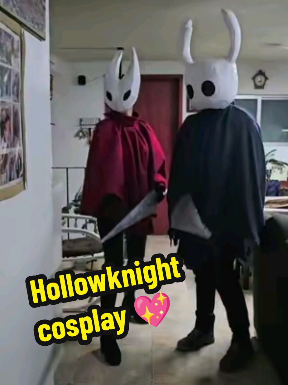 nuestro disfraz/ costume/ cosplay de hollow knight y hornet✨  @EduardoTorresCS5  #disfrazhalloween #hollowknight #hollownest #silksong #hornet #halloween #diadebrujas #diademuertos #diademuertosmexico #hollowknightcosplay #hollowknightedit #goals #goalscouple #cosasdeparejas #DIY 