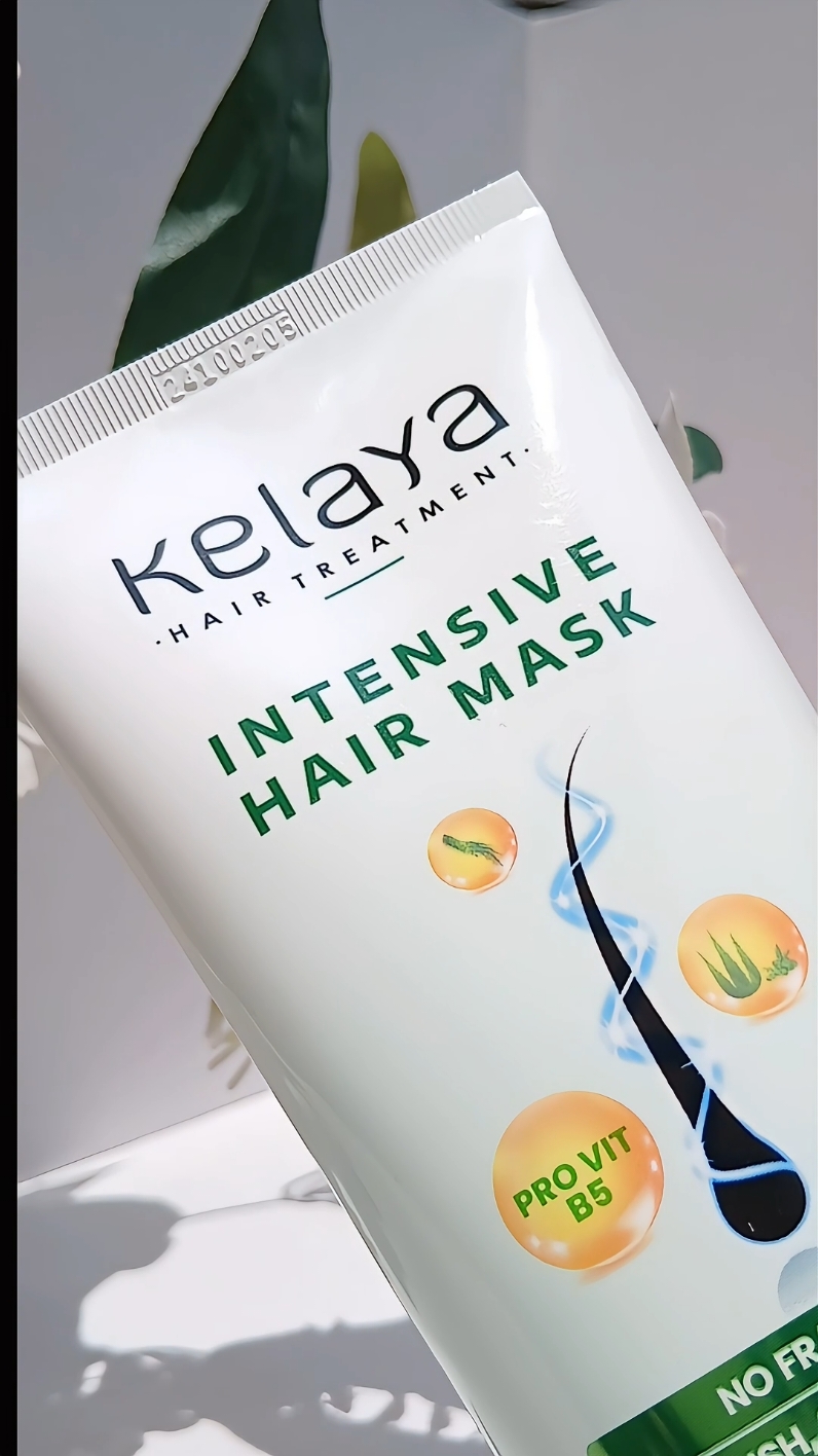 Akhirnya! Kelaya @kelayahairtreatment ngeluarin hair mask tanpa parfum yang bikin rambut tetap lembut, sehat, dan berkilau! Selain itu, produk ini juga memperkuat akar rambut dan merangsang pertumbuhan rambut sehat. Cara pakainya gampang banget, cukup oleskan ke akar rambut, pijat lembut, lalu bungkus dengan handuk hangat selama 2-5 menit. Buat kamu yang sering pakai catokan, wajib banget rutin pakai hair mask ini minimal seminggu sekali. Yuk, cobain! #kelaya #kelayahairtreatment #kelayahairtreatmentshampoo #kelayahairmask #haircareroutine #hair #HairCareTips #haircareproducts 