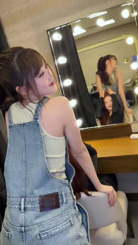 She got a 𝑃𝑂𝑁𝑌𝑇𝐴𝐼𝐿 🤎 #여자아이들 #GIDLE #민니 #MINNIE #슈화 #SHUHUA 