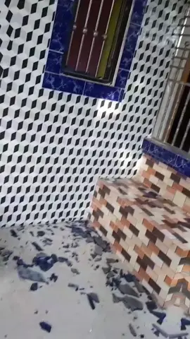 #5আগস্ট #স্বাধীনতা  অর্জন করেছে আমার ঘর ভেঙ্গে। 