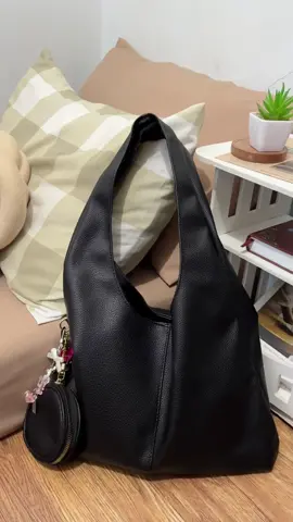 nyangka ga ini cuma 50 ribuan woii 🫵🏻 worth to buy banget kan🥹 CO sekarang mumpung stoknya masih adaaaa #bags #tas #totebag #taskuliah #tasmurah #taswanita #taswanitamurah #rekomendasitas #totebagmurah #recommended #rekomendasi #recommendations #whatsinmybag #fypage #fypシ゚viral #fyp 