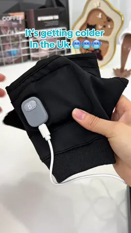 In winter, protecting your hands is a prerequisite for work.#gloves#heatedgloves#winterdays#live#warm#cold #BlackFriday #Spotlight #TikTokMadeMeBuyIt