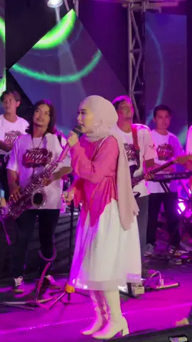Dadi ngawine tas panenan apa tas rendengan jeh kang ?? 😅 #sitialiyah #orkespink #aliyahmusiccolaboration #amc #tarlingpantura #blijelas #tarling_indramayu_cirebonan #fyp 