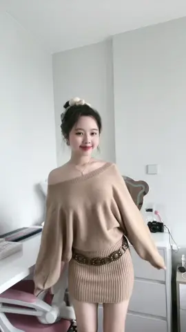 Búi tóc lạ waaaa 😵‍💫 #xyzbca #viral #fypシ 