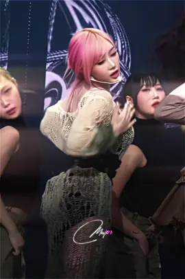 yall i am ADDICTED to this fancam || her fit is absolutely astonishing || #aespa #kpop || dt: @yxqimvz @kkura.aep @chae.a3p @for1y @yvnj1nz @sntmadeit @hwnluvr @apsea43 @marinaeppp @jakebvysn @zuha_clips @le_sserafim