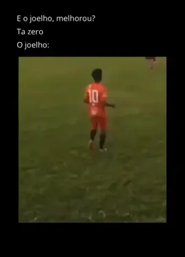 Fala aí jogador? É assim ou pior ?🔥🤪😂 #memestiktok #futebol #futebolarte #memefutebol 