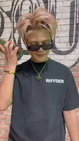 Lắng nghe những chia sẻ của anh trai Rhyder về bài hát đầu tiên của em Jennie Bảo Châu ✨#jenniebaochau #rhyder #anhtraisayhi #anhtrai 