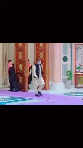 #CapCut Imran Khan entry.#قوم_کا_ہیرو_عمران_خان #عمران۔خان۔کو۔واپس۔لانا۔ہے #CapCut #pti #imrankhanpti #tiktokpakistan #tiktokusa #viralvideos #foruyou #عمران۔خان #100kfollowers #imrankhan #viral #viral @Imran Khan Official @PTI OFFICIAL 
