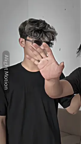 siapa pun jauhin mas boy dari kacamata hitam😭 #firmanboy_1#firmanboy00💘 #masboyo🐊  #gwsmeditz🎟️ #4u #foryoupage #xybcza #xybcza #fypシ゚viral #lewatberanda #bismillahfyp #fyppppppppppppppp 
