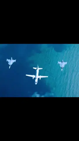 กองบิน 7 จ.สุราษฎร์ธานี มีสามารถในการปฏิบัติภารกิจ การป้องกันทางอากาศการ สนับสนุนการปฏิบัติ ร่วมกับ เหล่าทัพอื่นและการคุ้มครองผล ประโยชน์ของชาติทางทะเล #airplane #airforce  #jas39gripen  #กองบิน7สุราษฏร์ธานี💂✈❤  #foryou  #fyp   