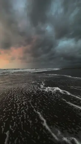 What are you thinking🤍##africantiktok #sunset 