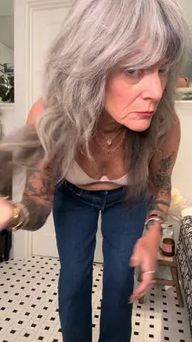 Keeping it simple today - in fashion and in life. FIT DEETS: BRA: @harperwilde discount link in bio JEANS: @levis ribcage straight ankle TSHIRT: @lebonshoppe  JEAN CHAIN: from my @shop.dsco handbag NECKLACES: moon and dragon: @silverphantomjewelry h: @melindamaria_jewelry compass: @waxingpoetic  SHOES: @coach  BEANIE: @seevees  JACKET: @pullandbear  PURSE: @chanelofficial  #justgetdressed #simple 