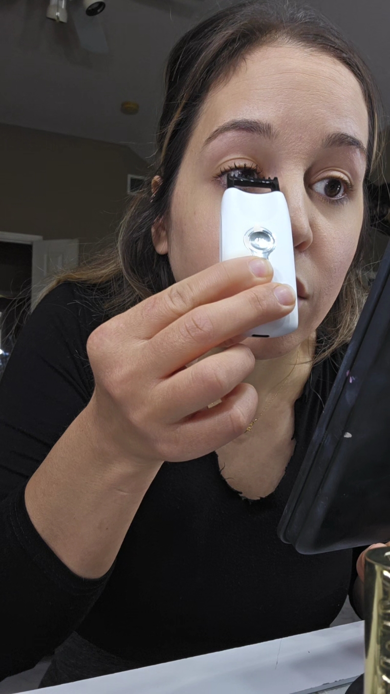 #heatedeyelashcurler #lashesonfleek #lashestutorial #lashesoftiktok #lashes #curledlashes #lashestiktok #tiktokshop #tiktokshopfinds #fyp #girlies #girliesoftiktok #makeuplovers #makeuptiktok #women #womentiktok #fypシ #viral #viralvideo #blackfriday #blackfridaydeals #blackfridaysale #blackfridayearlydeals #cybermonday #cybermondaydeal #cybermondaysale #blackfriday 