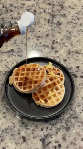Sourdough discard waffles on this beautiful Saturday morning ☀️🧇 #sourdough #sourdoughbread #sourdoughdiscard #discardrecipes #saturday #breakfast #breaky #sourdoughtok #sourdoughlife 