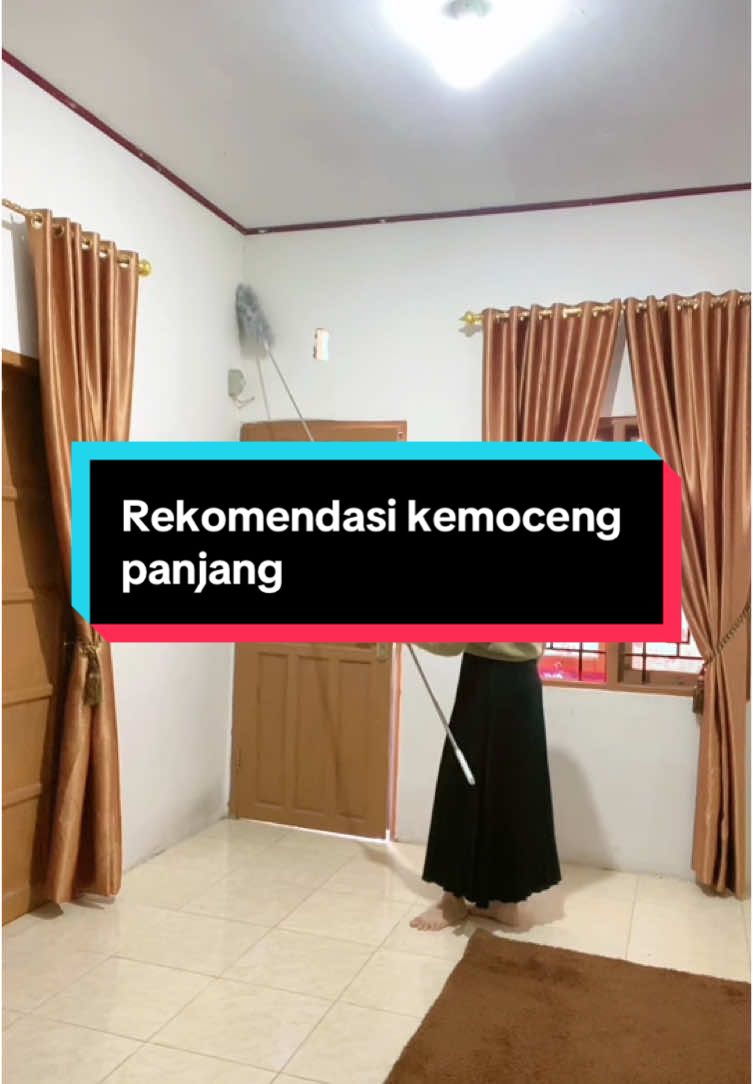 Kemoceng bisa di tekuk dan bisa di panjang pendek kan #kemoceng #kemocengmicrofiber #kemocengpanjang #kemocengserbaguna 