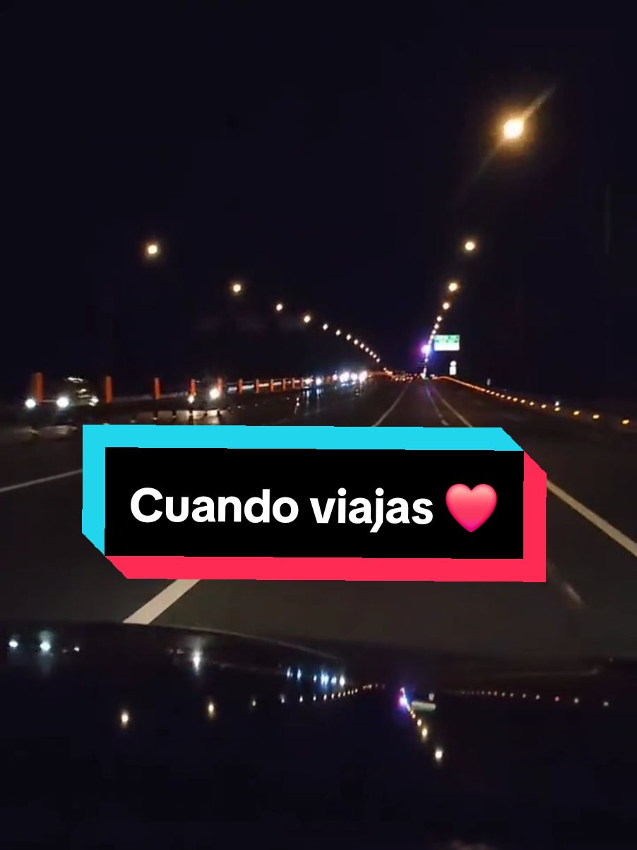 Cuando viajas en carretera escuchando tu música favorita ❤️ #viajar #parati #musica #mexico #us #fyp #musicafavorita #80smusic #outfield 